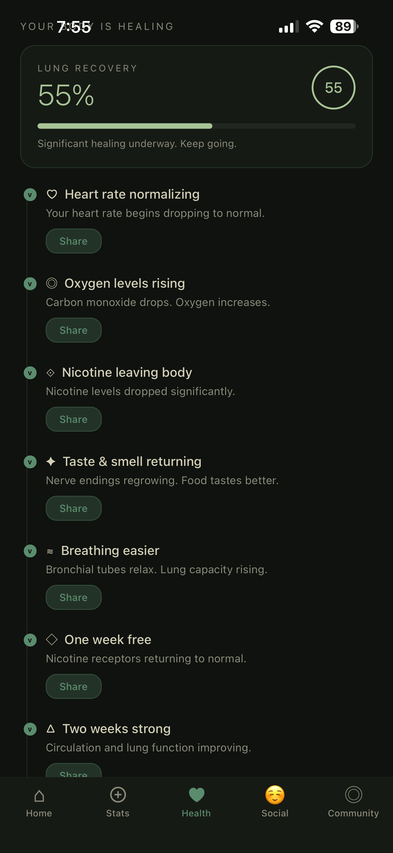 Health screen — lung recovery percentage and health milestones timeline